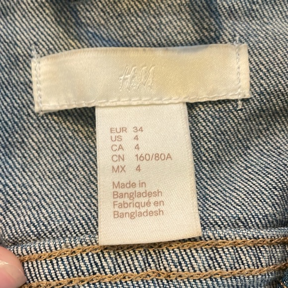 Women’s H&M Jean Jacket - Picture 3 of 3